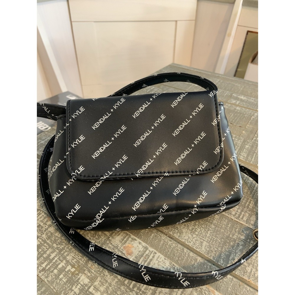 Kendall & Kylie Jenner Black Cross‎ Body Bag Purse Kardashians
